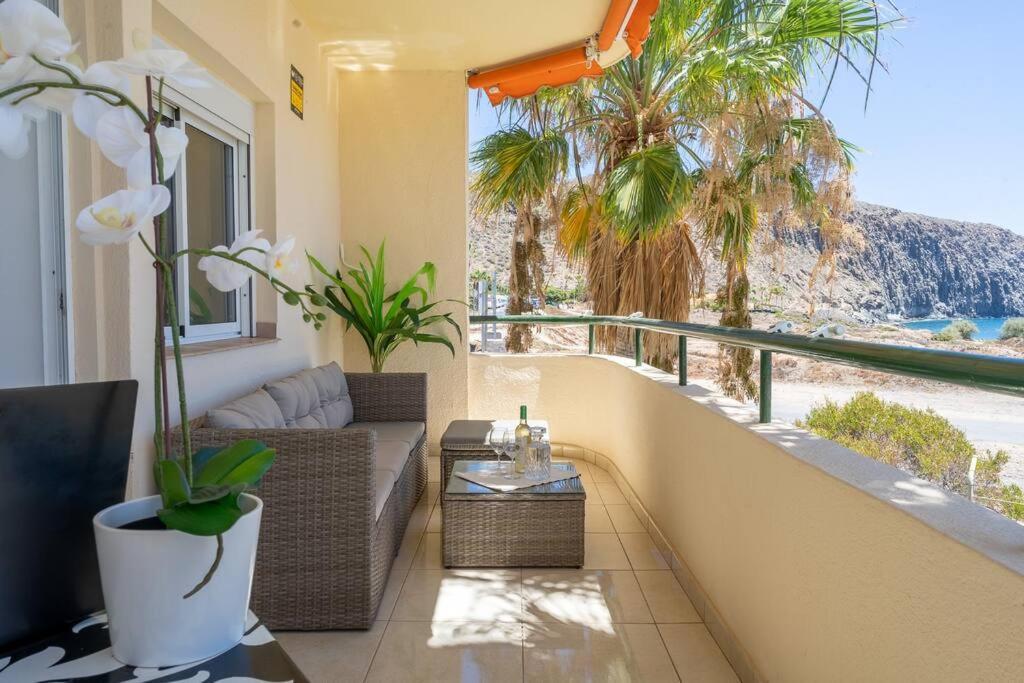 Apartment In Front Of The Ocean Los Cristianos Kültér fotó